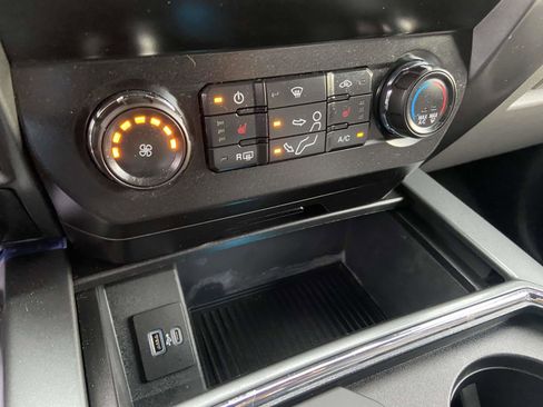 Used 2022 Ford F250 XLT w/ XLT Premium Package image 13