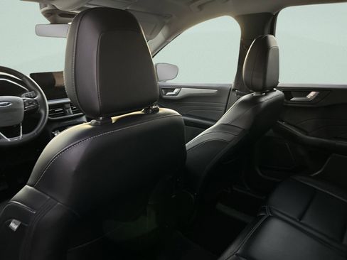 Used 2023 Ford Escape Platinum image 31