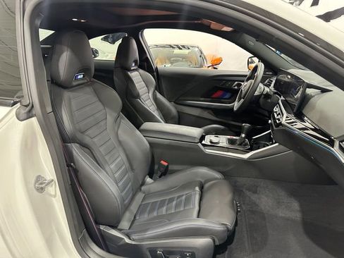 Used 2024 BMW M2 image 12