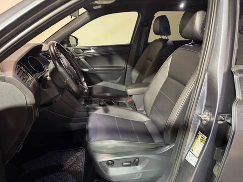 Used 2020 Volkswagen Tiguan SE R-Line w/ 3rd Row Seat Package AWD/4WD image 10