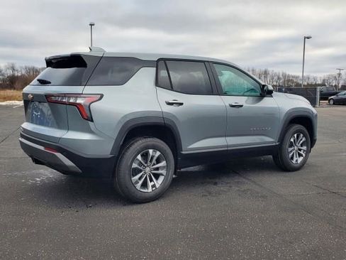 New 2026 Chevrolet Equinox LT w/ Convenience Package II image 7