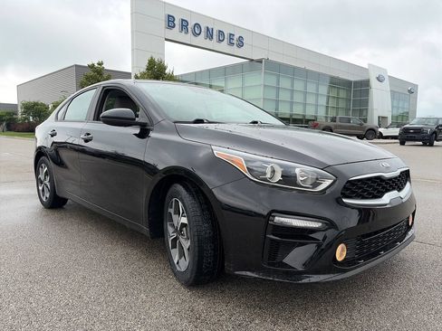 Used 2021 Kia Forte LXS FWD image 1