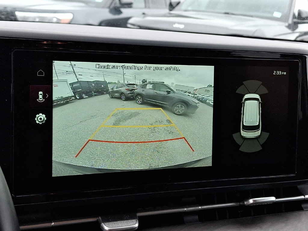 Certified 2024 Kia Carnival EX FWD image 23