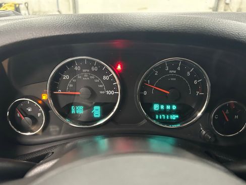 Used 2017 Jeep Wrangler Unlimited Sport AWD/4WD image 16