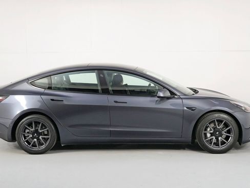 Used 2021 Tesla Model 3 Standard Range Plus image 53