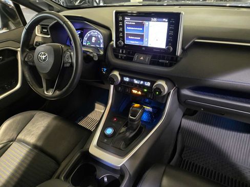Used 2020 Toyota RAV4 XSE AWD/4WD image 10