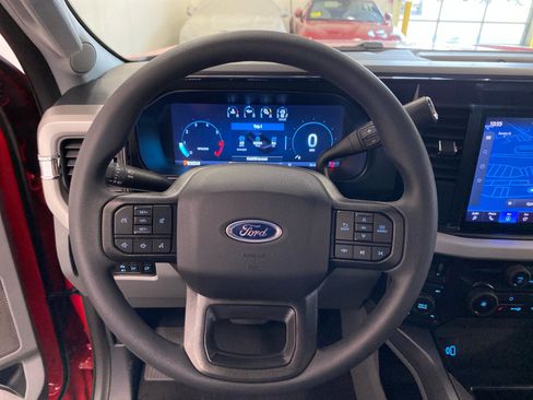 New 2026 Ford F350 XLT w/ XLT Premium Package AWD/4WD image 19