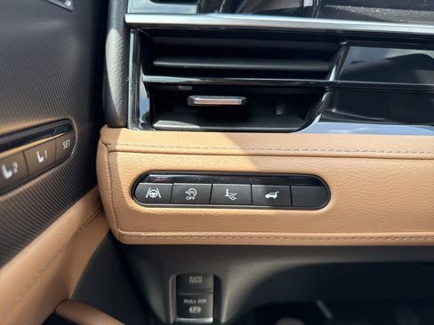 Used 2025 INFINITI QX80 Luxe AWD/4WD image 30