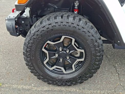 Used 2021 Jeep Gladiator Rubicon AWD/4WD image 29