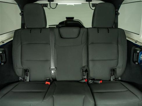 Used 2020 Jeep Wrangler Unlimited Sport S image 14