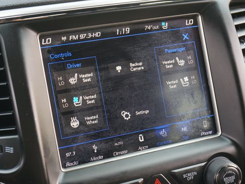 Used 2018 Jeep Grand Cherokee Trailhawk w/ Trailhawk Luxury Group AWD/4WD image 23