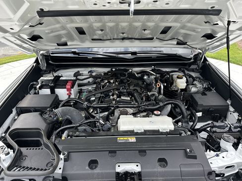 Used 2024 Toyota Tacoma TRD Sport RWD image 34