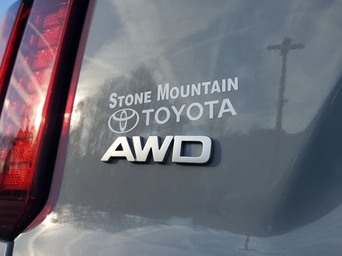 Used 2022 Kia Sorento S image 7