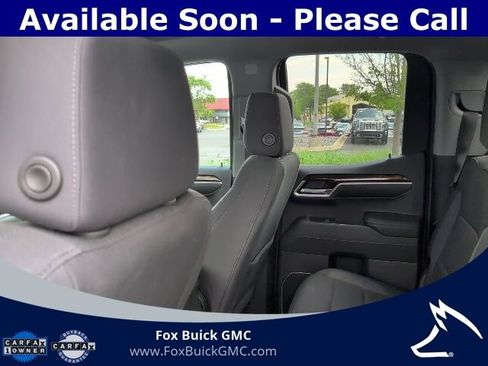 Used 2023 GMC Sierra 1500 Elevation AWD/4WD image 8