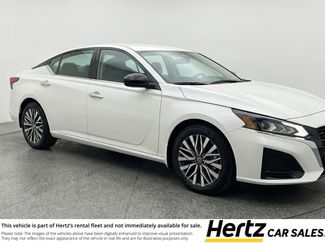 Used 2025 Nissan Altima 2.5 SV video 1