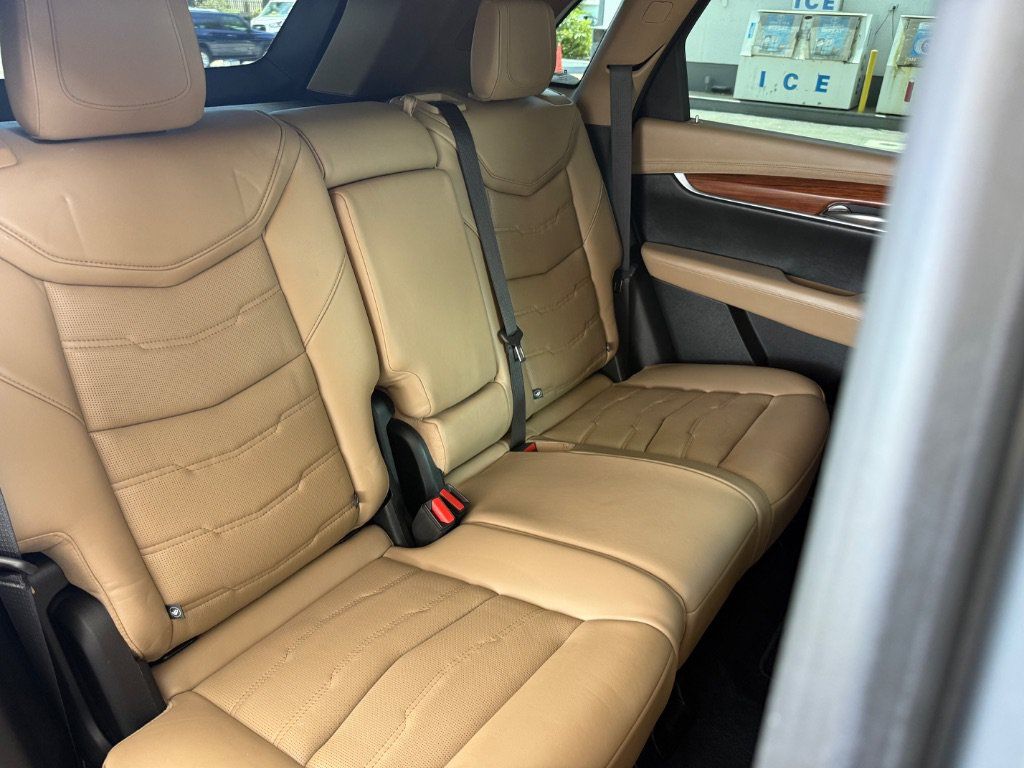 Used 2018 Cadillac XT5 Platinum w/ Driver Assist Package AWD/4WD image 47