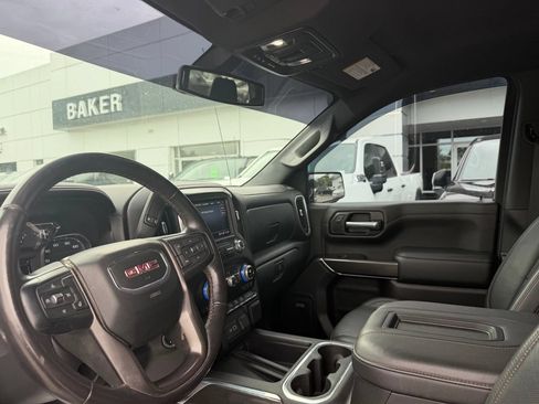 Used 2021 GMC Sierra 1500 AT4 w/ AT4 Preferred Package AWD/4WD image 10