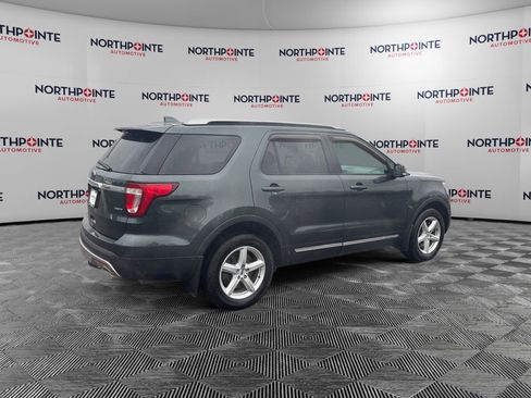 Used 2016 Ford Explorer XLT w/ Equipment Group 201A AWD/4WD image 6