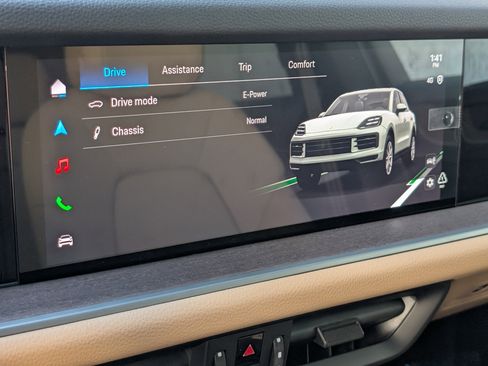 New 2026 Porsche Cayenne E-Hybrid image 35