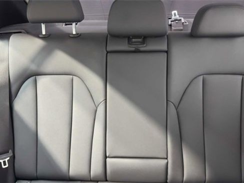 Used 2021 BMW 330i Sedan w/ Premium Package image 24