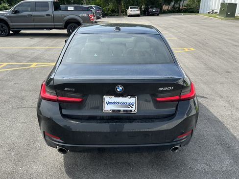 Certified 2023 BMW 330i xDrive Sedan w/ Premium Package AWD/4WD image 9