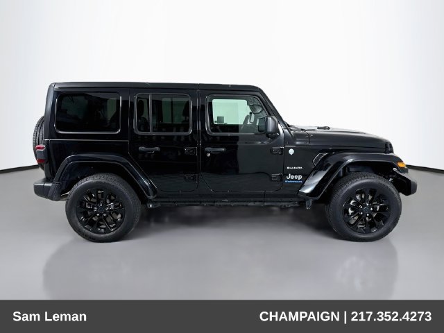 Used 2024 Jeep Wrangler Unlimited Sahara w/ Technology Group AWD/4WD image 8