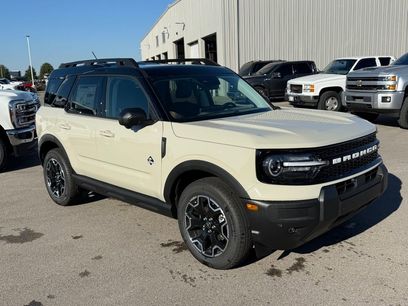 New 2025 Ford Bronco Sport Outer Banks w/ Outer Banks Tech Package+
