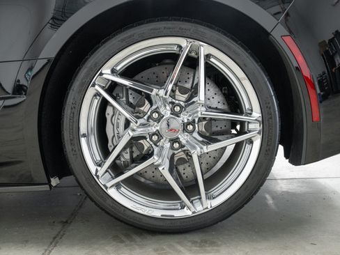 Used 2019 Chevrolet Corvette ZR1 RWD image 10