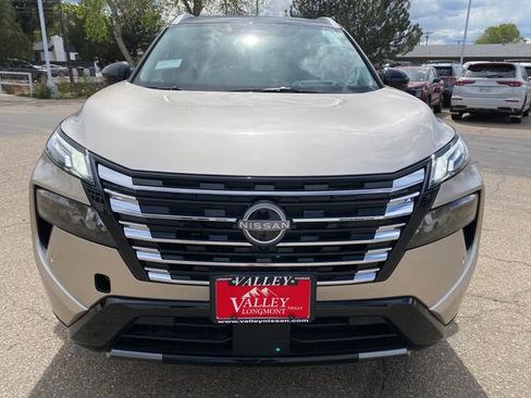 New 2026 Nissan Rogue Platinum image 9