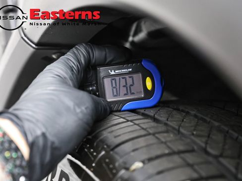 Used 2023 INFINITI QX60 Luxe w/ Cargo Package AWD/4WD image 32
