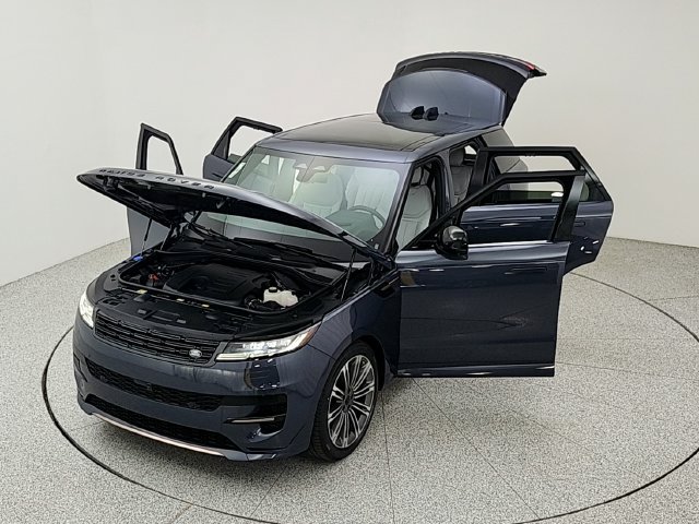 New 2026 Land Rover Range Rover Sport Dynamic SE AWD/4WD image 37