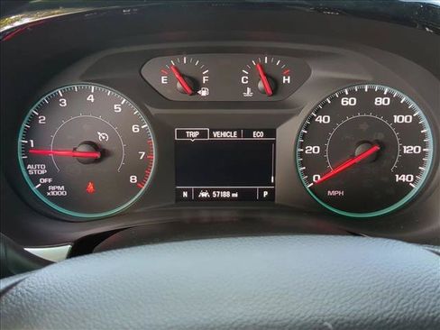 Used 2023 Chevrolet Traverse LS FWD image 11