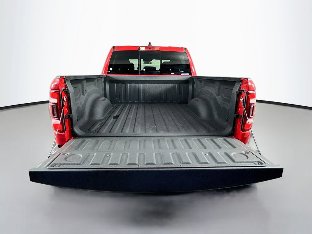 Used 2019 RAM 1500 Big Horn RWD image 28