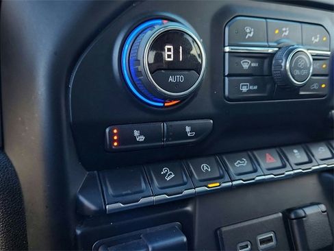 Used 2021 Chevrolet Silverado 1500 LT Trail Boss w/ Convenience Package II image 20