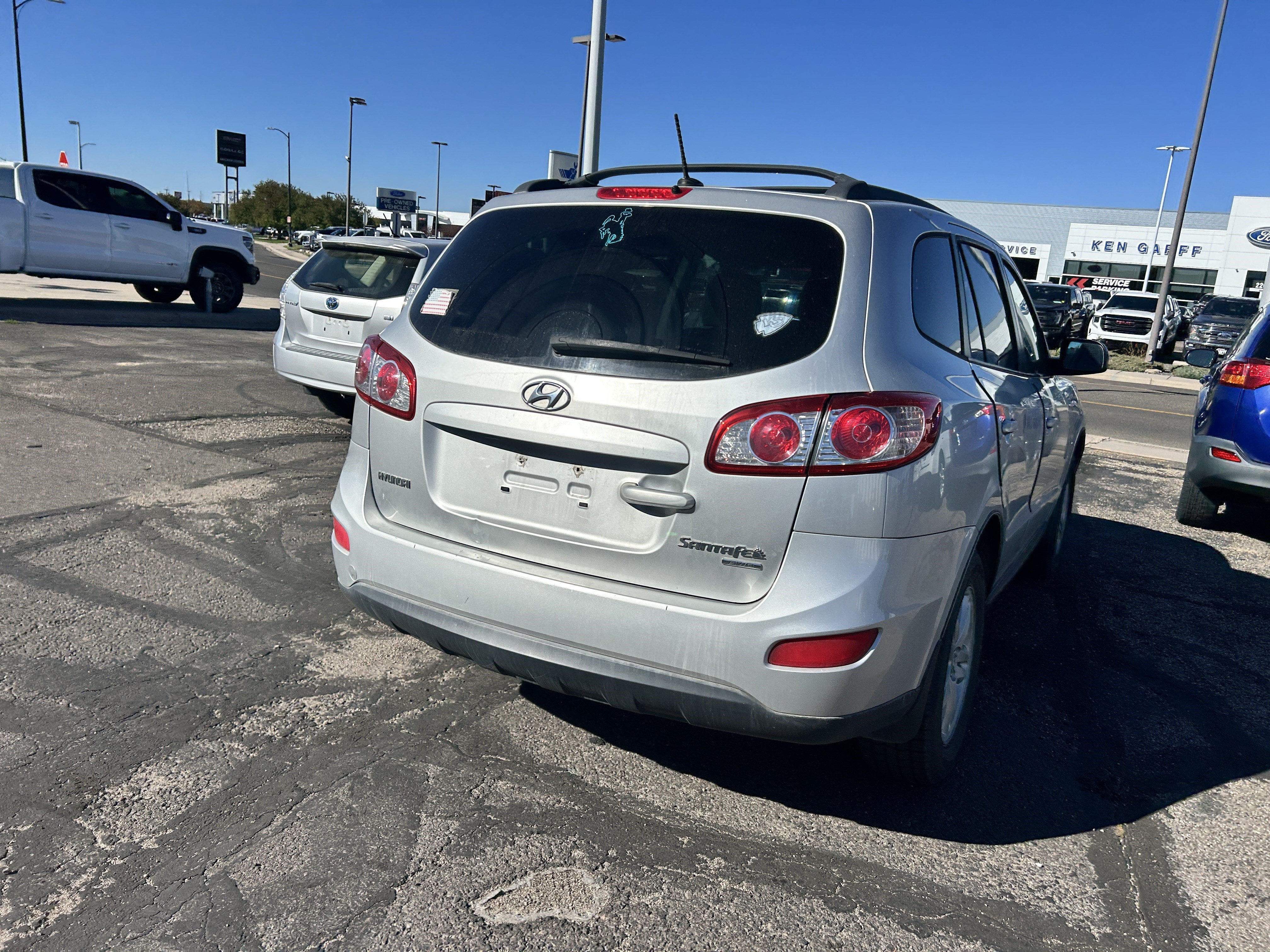 Used 2011 Hyundai Santa Fe GLS AWD/4WD image 5