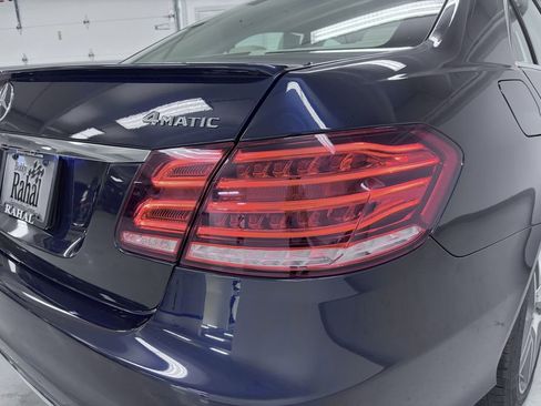 Used 2016 Mercedes-Benz E 350 4MATIC Sedan image 9