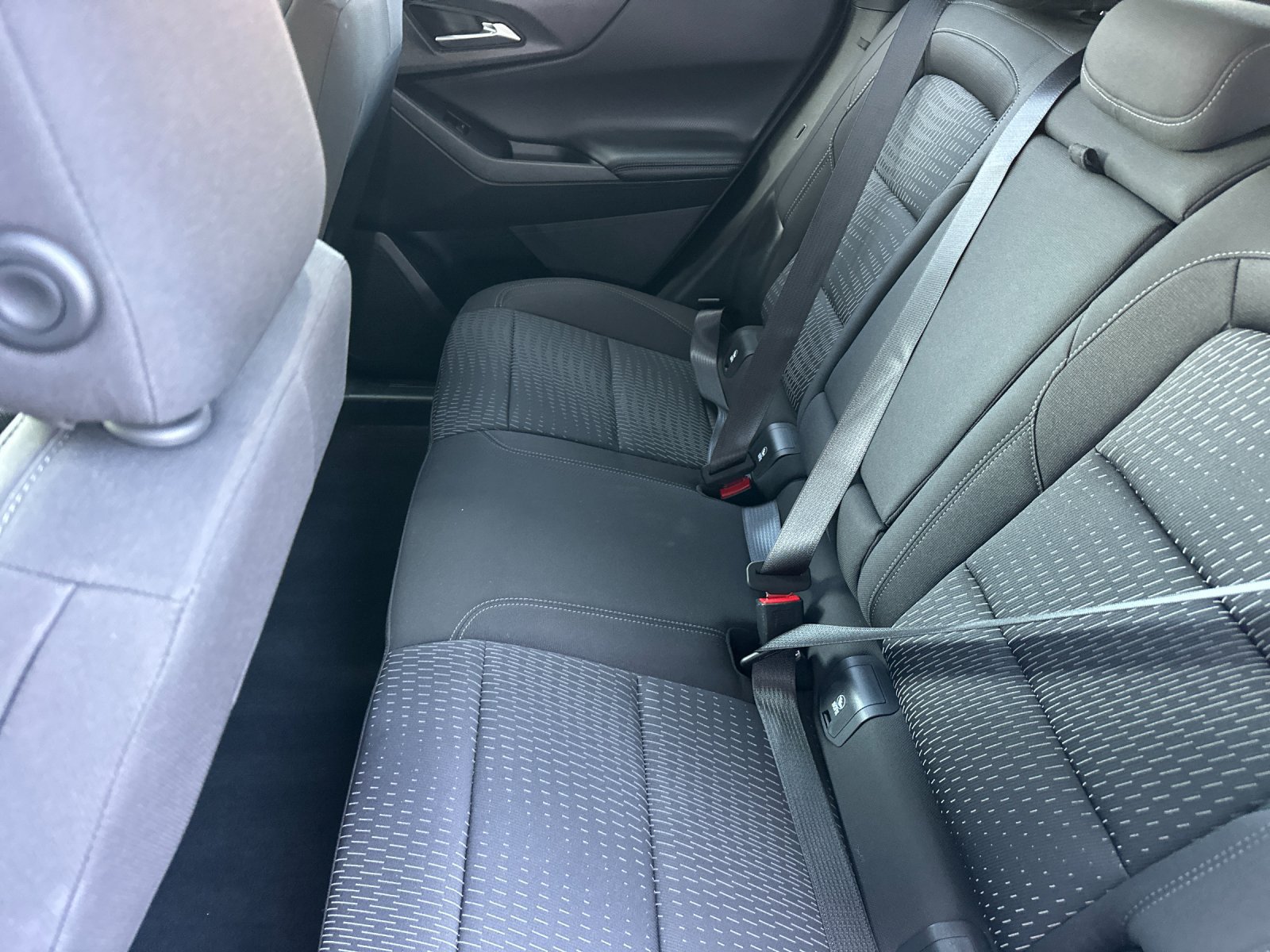 Used 2026 Chevrolet Equinox LT FWD image 12