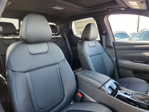 New 2025 Hyundai Santa Cruz SEL image 16