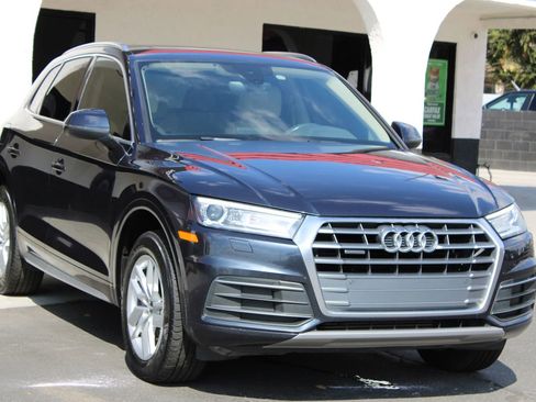 Used 2020 Audi Q5 2.0T Premium image 10