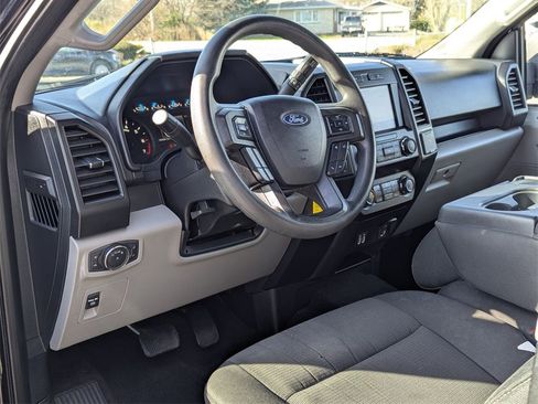 Used 2020 Ford F150 XL w/ Equipment Group 101A Mid image 9