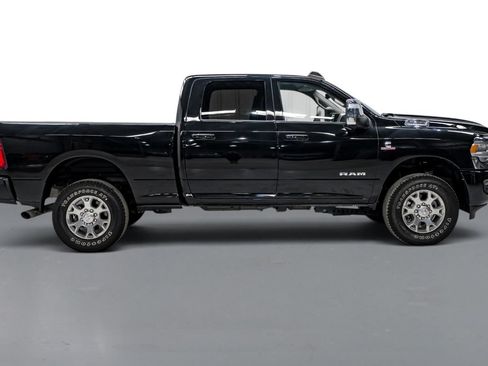 Used 2024 RAM 2500 Laramie w/ Safety Group AWD/4WD image 5