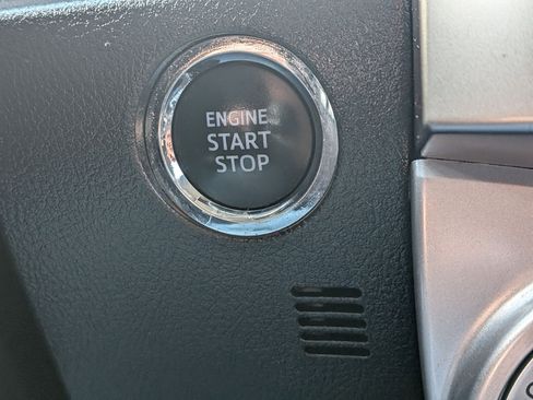 Used 2021 Toyota 4Runner SR5 image 25