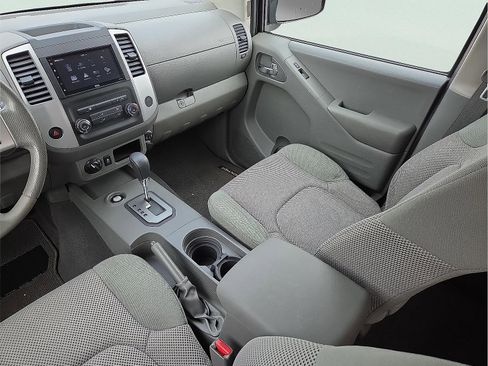 Used 2021 Nissan Frontier SV w/ SV Utility Package image 12
