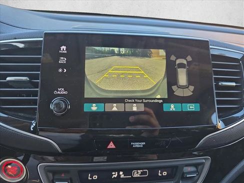 Used 2021 Honda Pilot Touring image 24