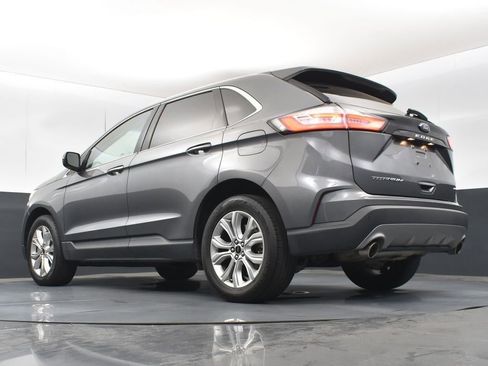 Used 2024 Ford Edge Titanium image 40