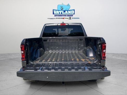 Used 2026 RAM 1500 Big Horn AWD/4WD image 5
