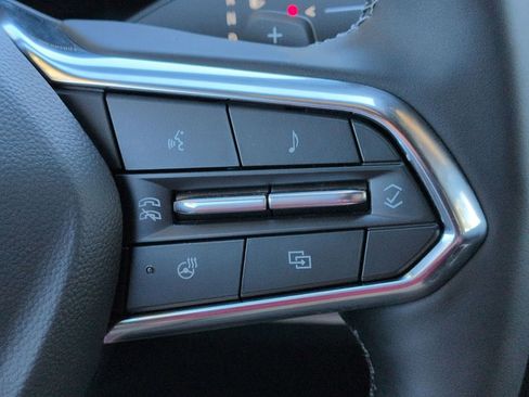 New 2026 Chevrolet Equinox LT image 12