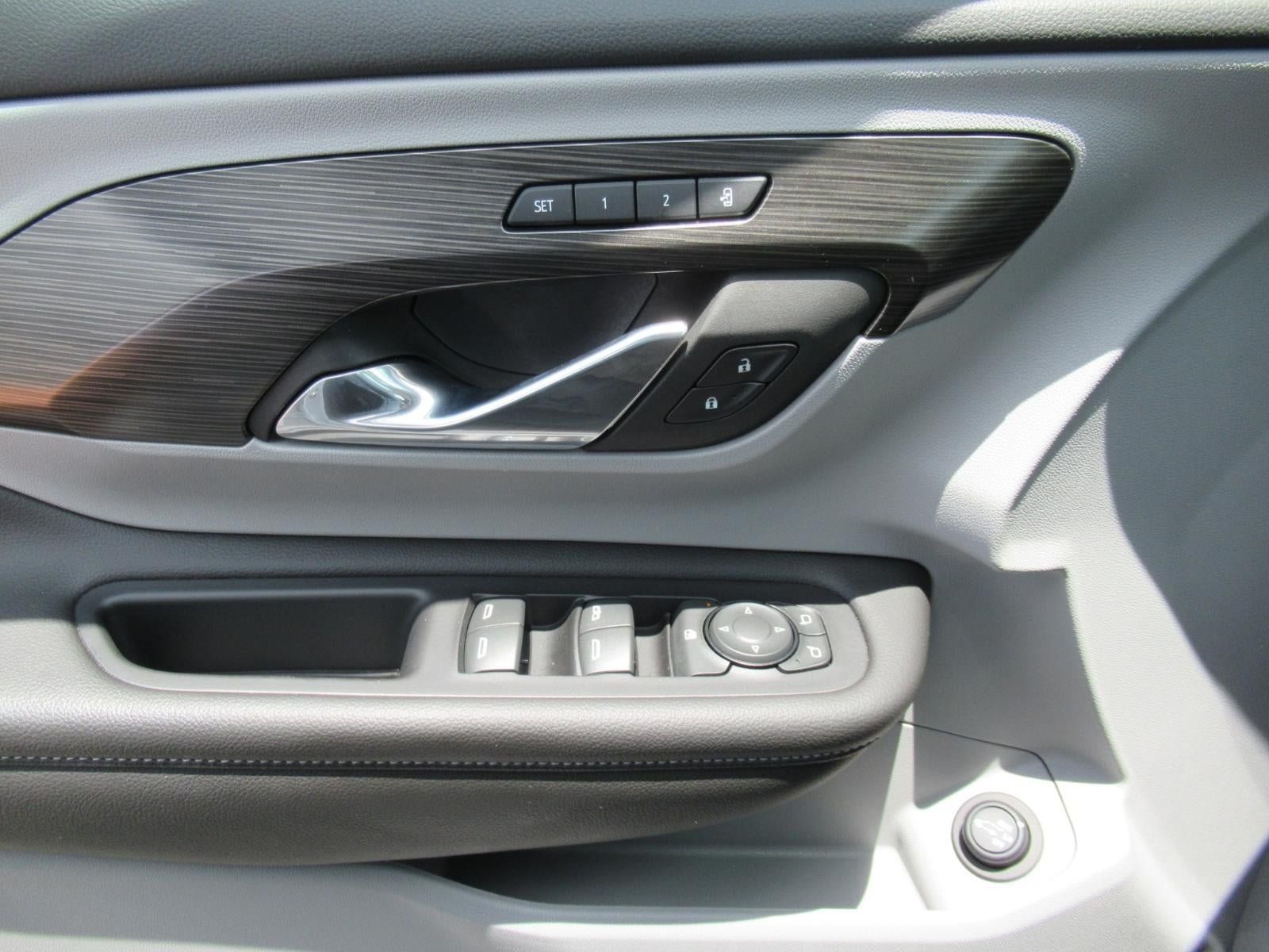Used 2023 GMC Terrain SLT FWD image 20