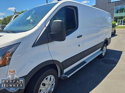 Used 2024 Ford Transit 250 Low Roof w/ Exterior Upgrade Package RWD image 5