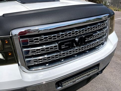Used 2014 GMC Sierra 2500 SLE w/ Texas Edition AWD/4WD image 29